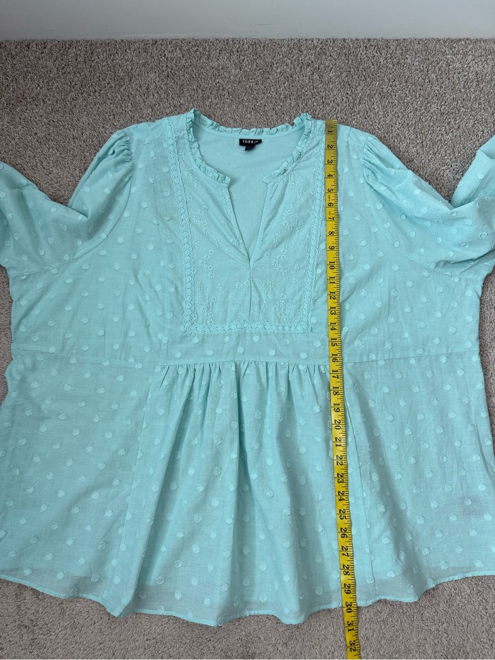 Torrid Clip Dot Pullover Blouse Canal Blue 4X Plus Size - Picture 8 of 8